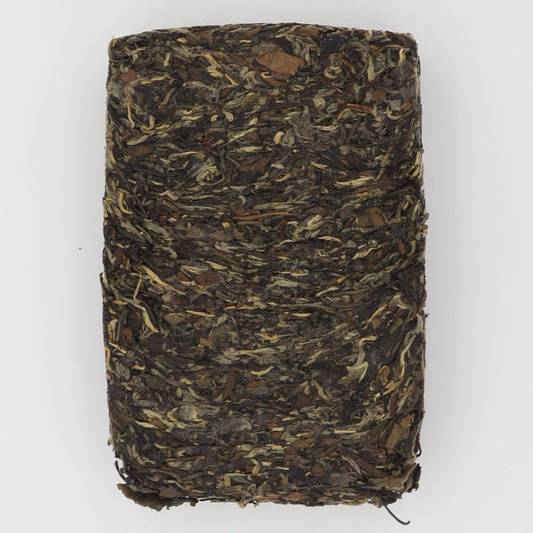 Dan Level Iceland Golden Flower Aged White Tea Brick(2008 Spring Harvest）